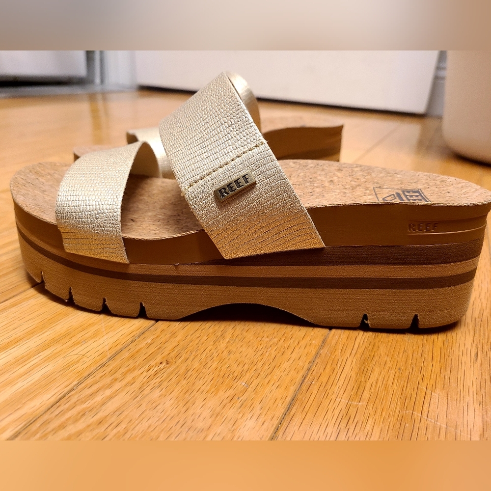 REEF Cushion Vista Higher Platform Slide Sandal Size 8 EUC - Picture 2 of 6